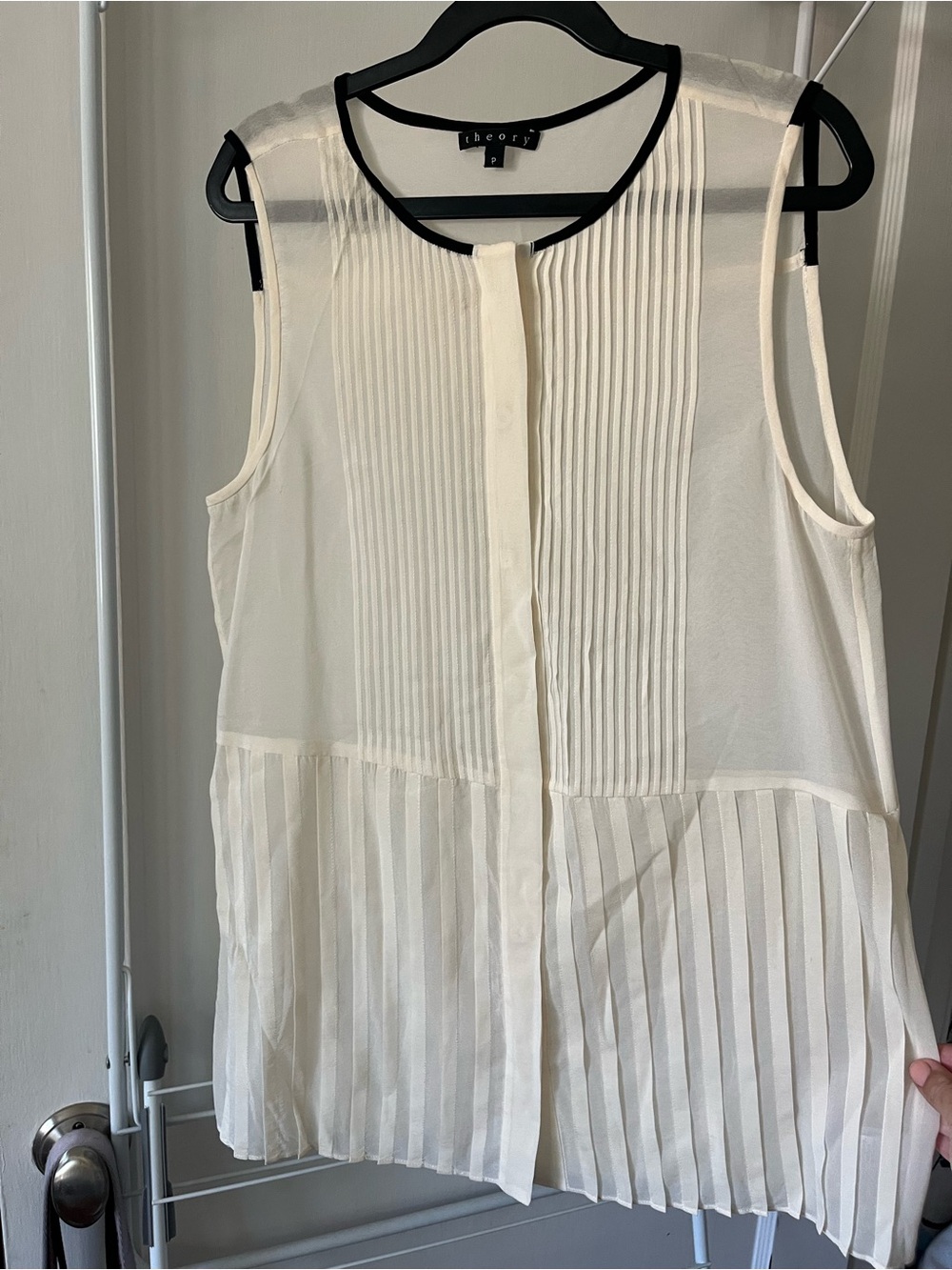 Theory - Women’s Cream Pleated Silk Blouse with Black detail